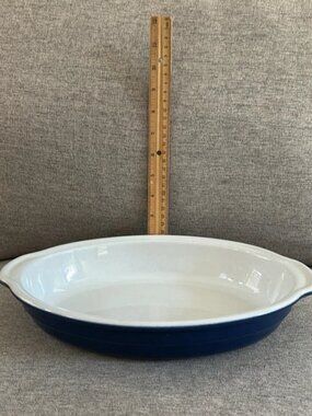 Emile Henry France Stoneware Oval Casserole Baking Dish 12" x 8"